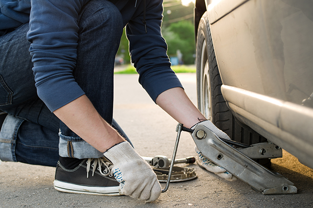 how to change a tire