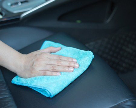 how to clean a car seat