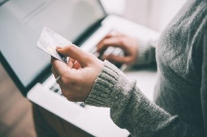 online shopping - how to use a credit card wisely