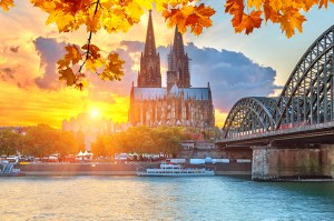 rhine cruises to cologne germany