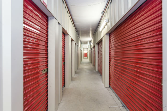 how to organize a storage unit