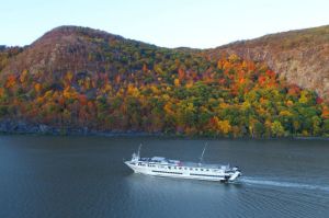 waterfront foliage views