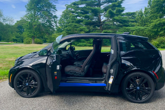 BMW i3s