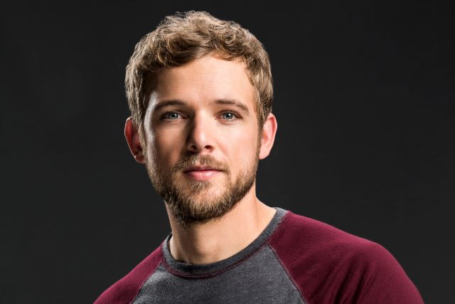 max thieriot