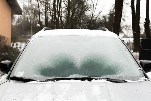 How Do Windshield De-Icers Work