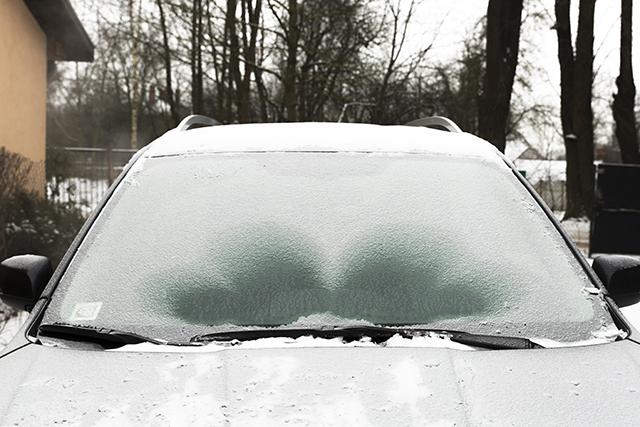 How Do Windshield De-Icers Work