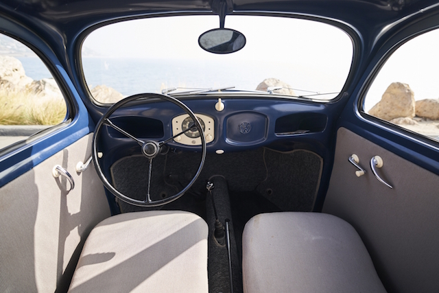 glove compartment