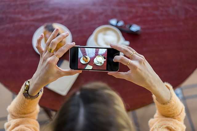 how to photograph food