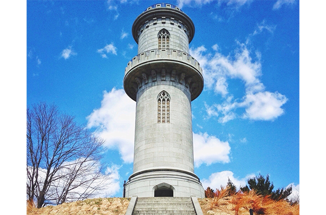 historic graveyards, Mount Auburn Cemetery