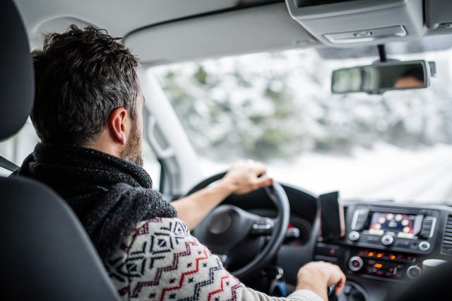 how long should you warm up your car
