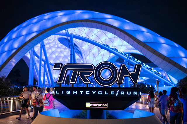 Tron lightcycle run