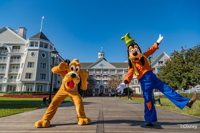 ©Disney
