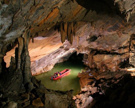 Penns Cave