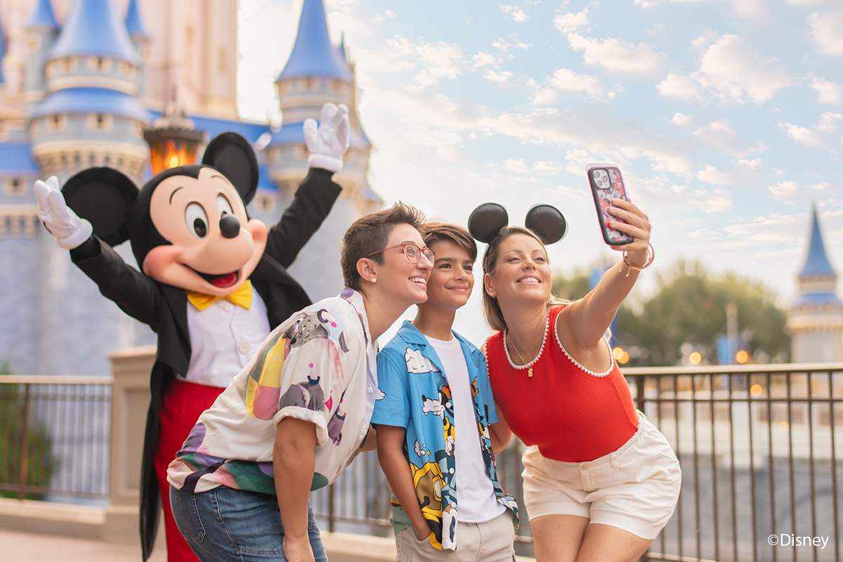 ©Disney