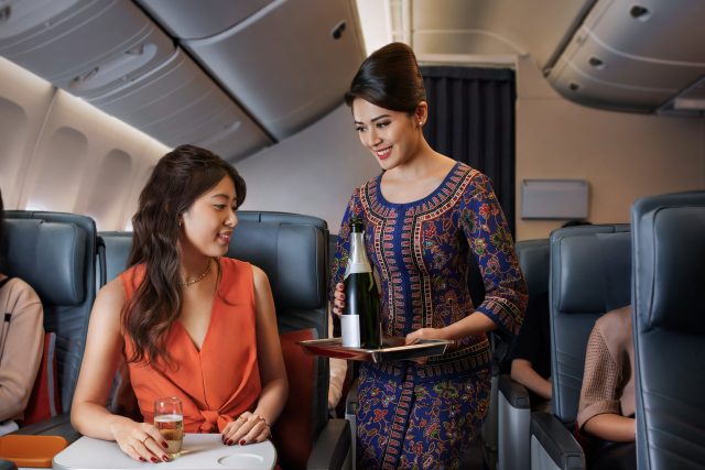 premium economy singapore airlines